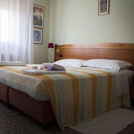 Hotel Trieste Pontelongo 외부 사진
